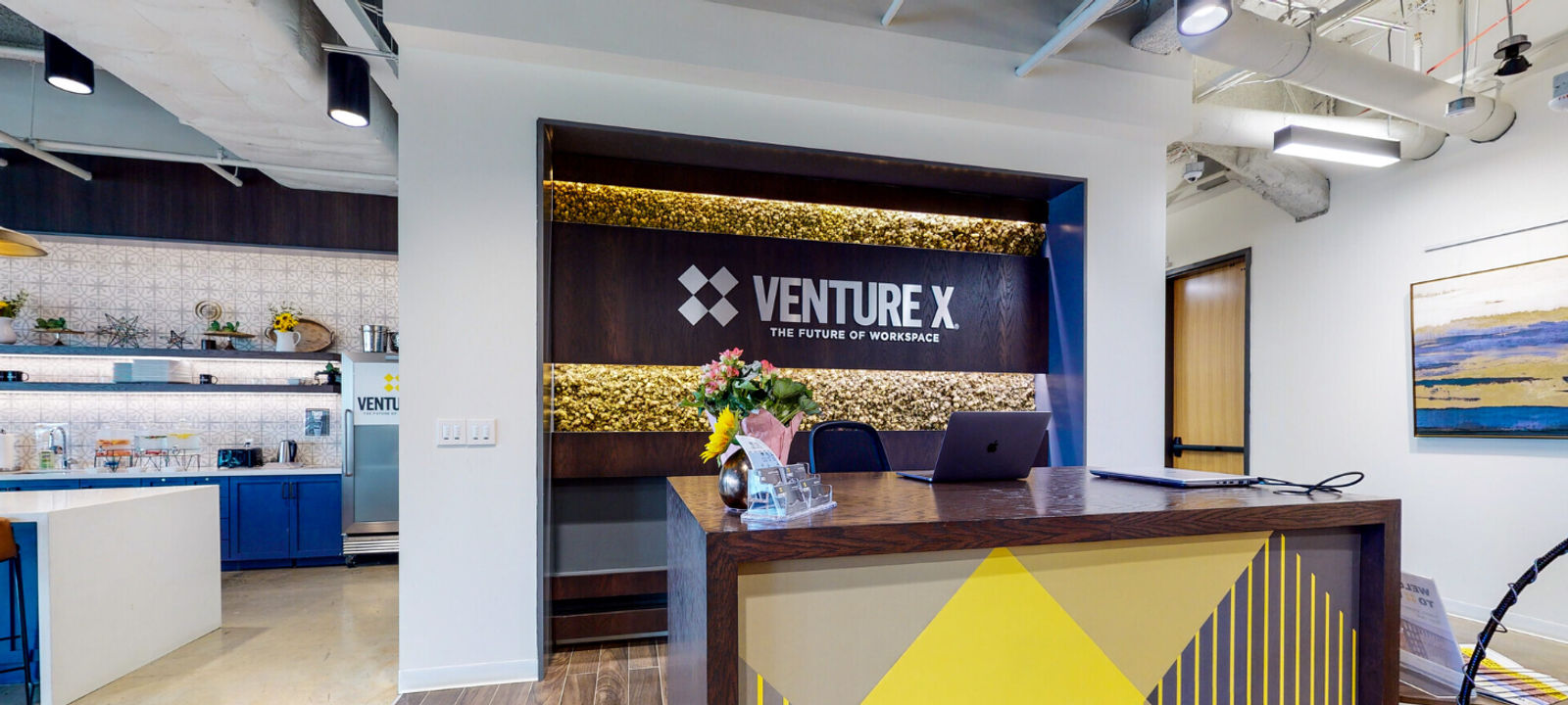 1213 W Morehead St, Charlotte - Image 1