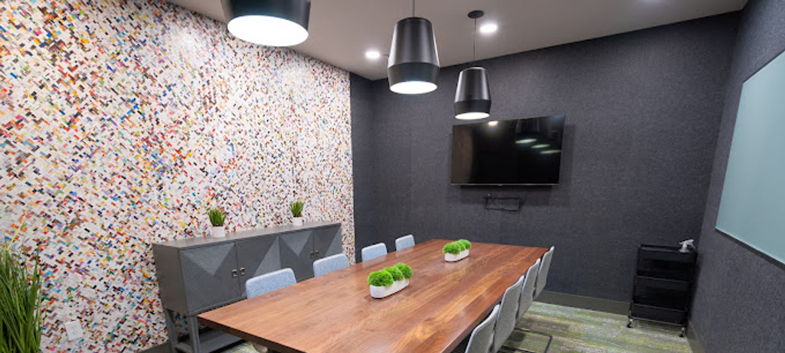 7875 Montgomery Rd, Cincinnati - Image 1