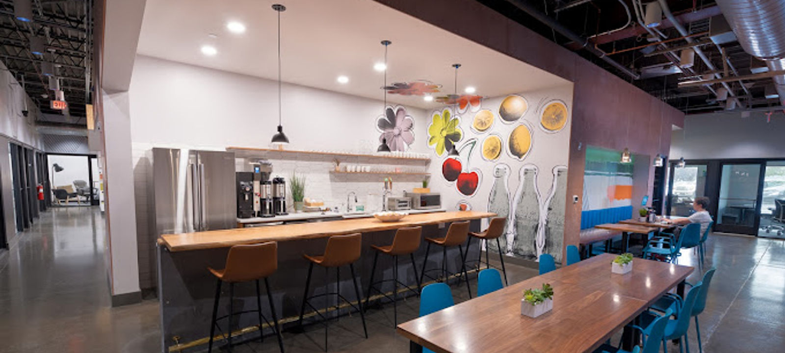 7875 Montgomery Rd, Cincinnati - Image 1