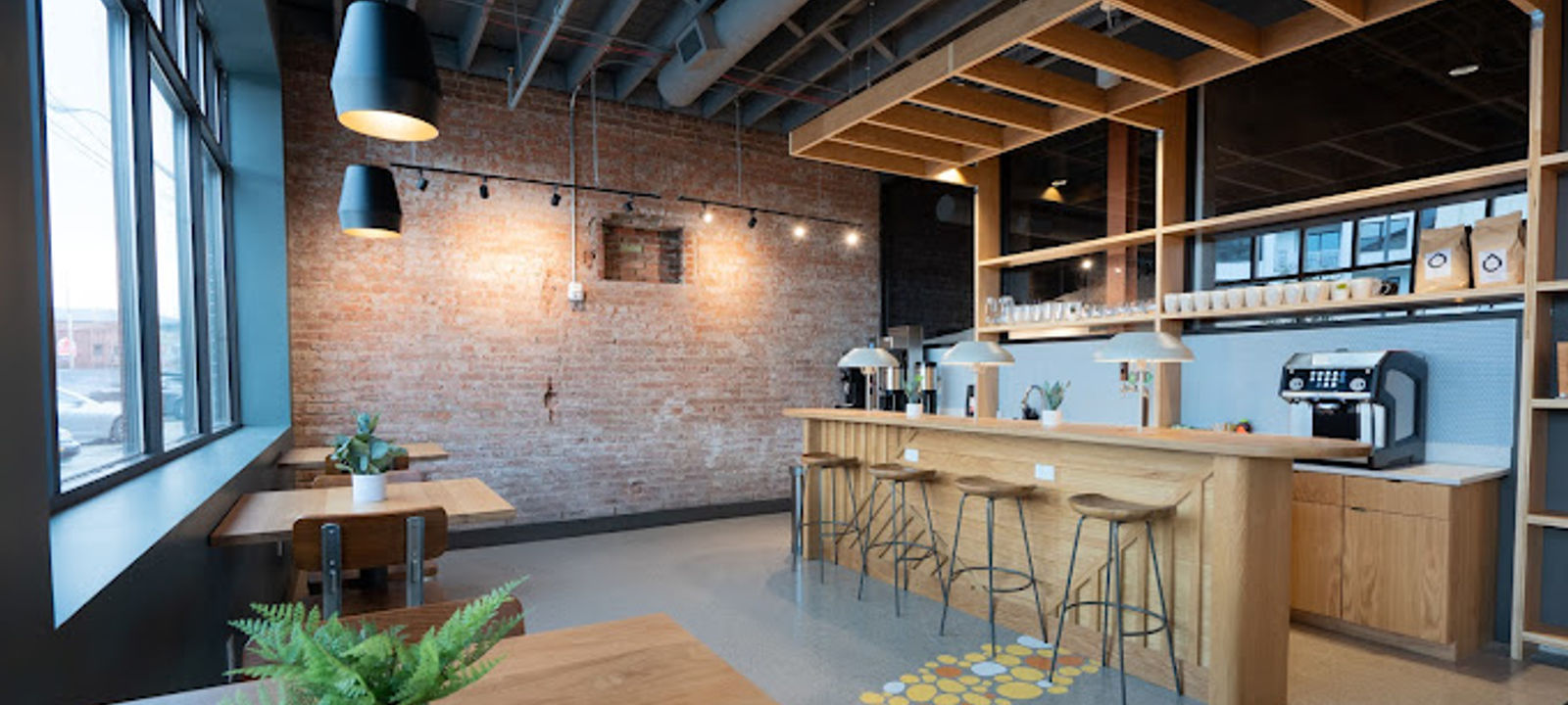 2814 Detroit Ave, Cleveland - Image 1