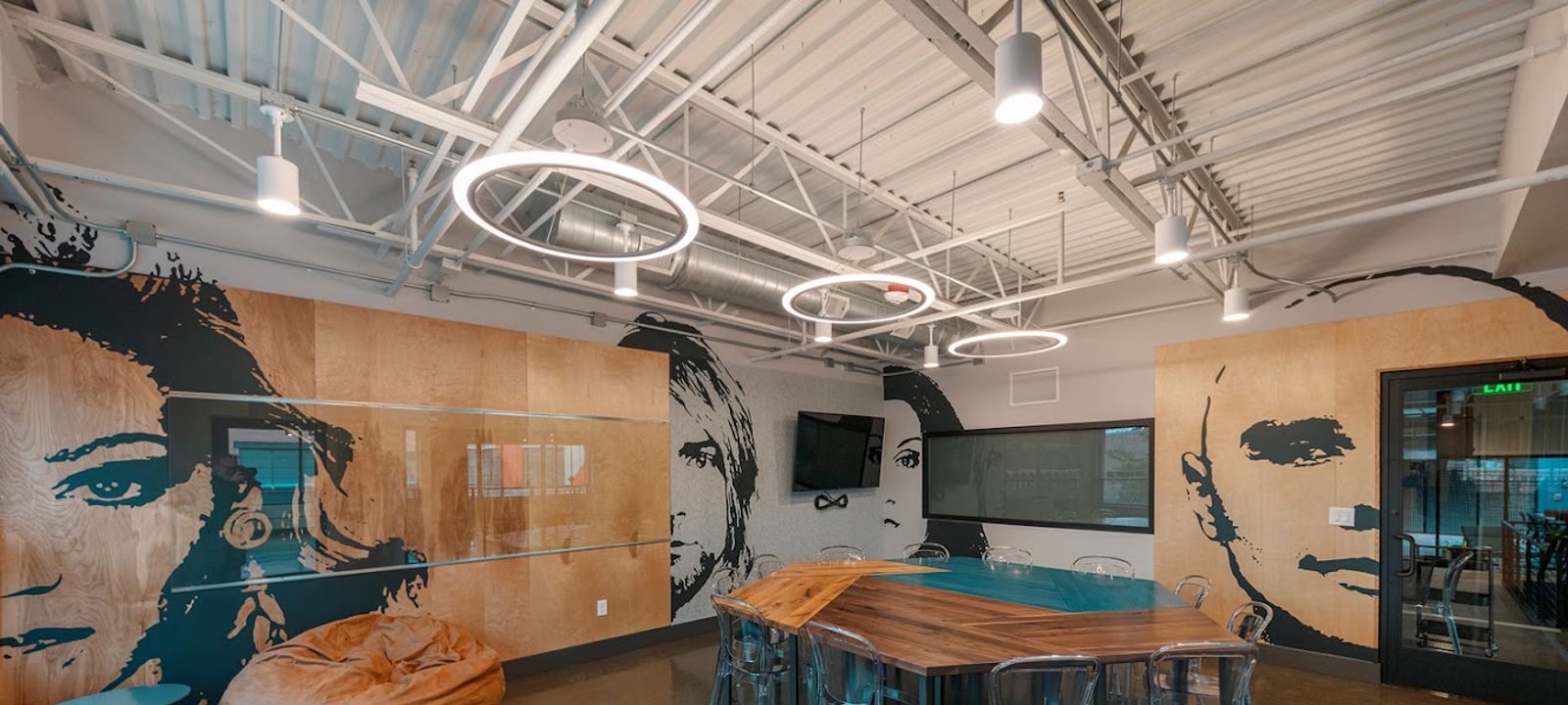 4182 Worth Ave, Columbus - Image 1