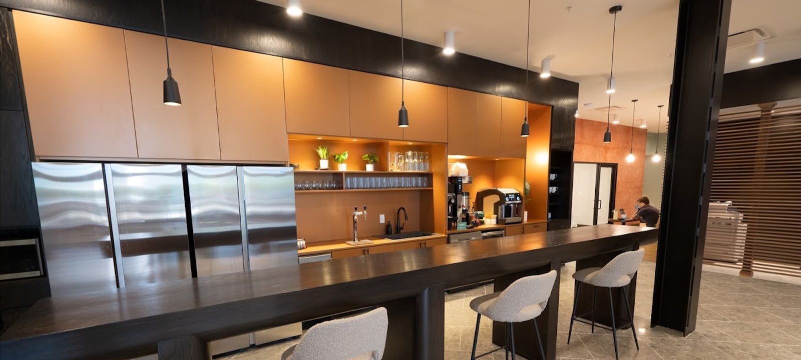 1554 Polaris Pkwy, Columbus - Image 1