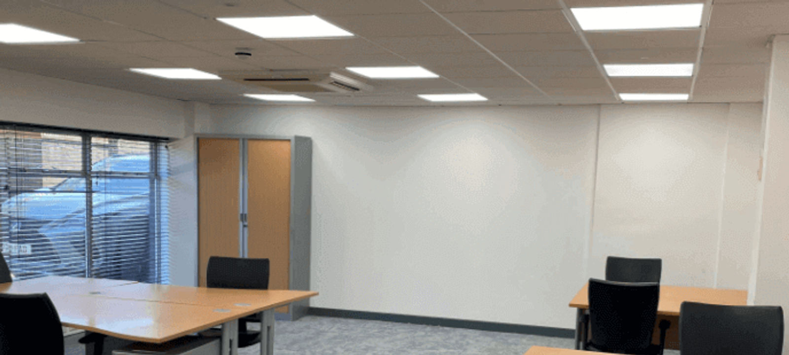 Manor Way, Borehamwood - Image 1