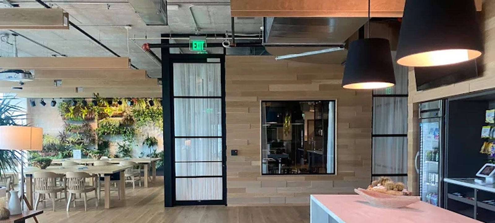 4850 Tamiami Trail N, Naples - Image 1