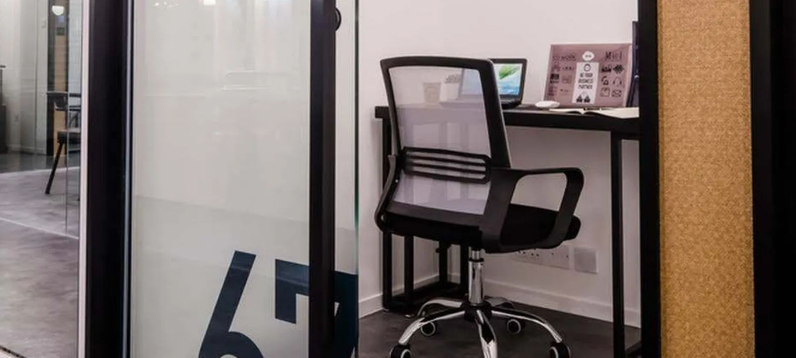 505 Hennessy Road, Causeway Bay - Image 1