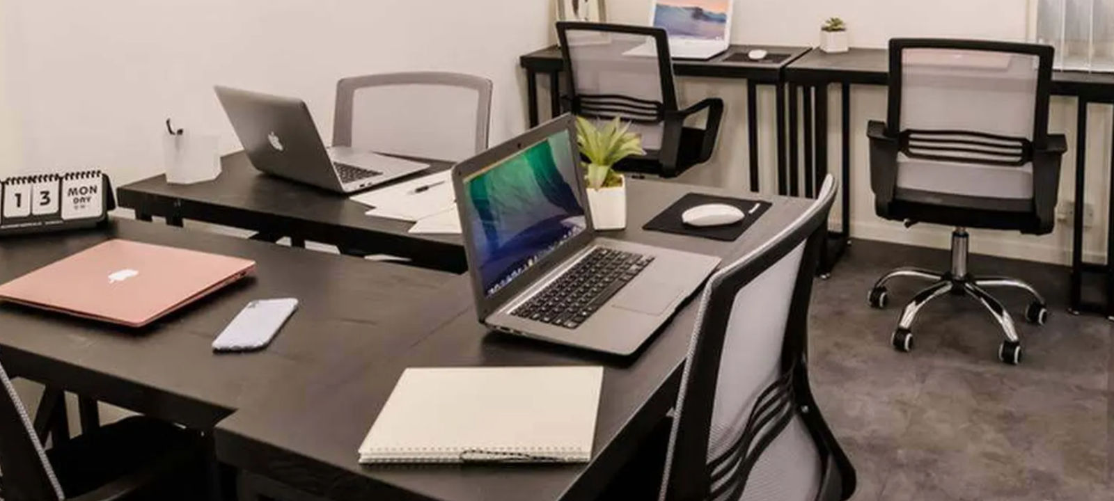 505 Hennessy Road, Causeway Bay - Image 1