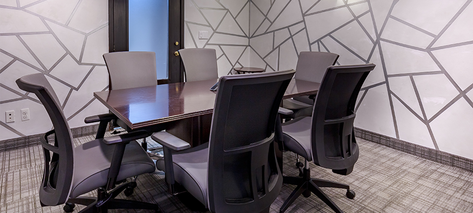 24 Commerce St, Newark - Image 1