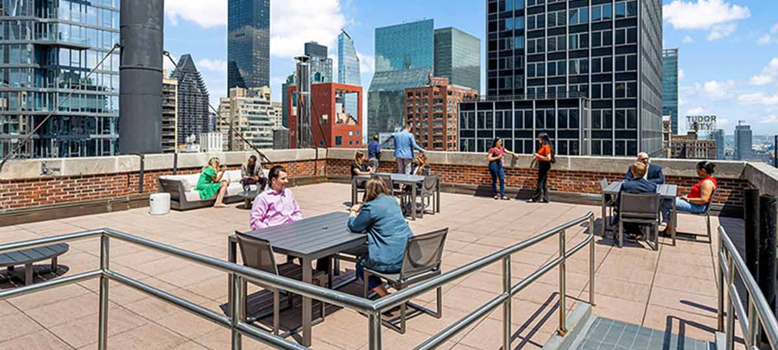 205 East 42nd Street, New York - Image 1