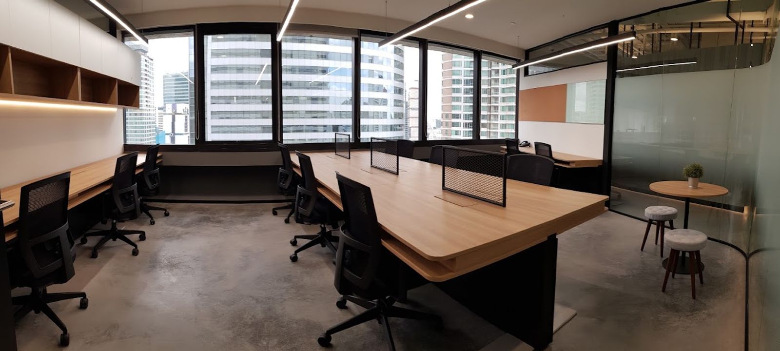 92 North Sathorn Road, Bangkok - Image 1