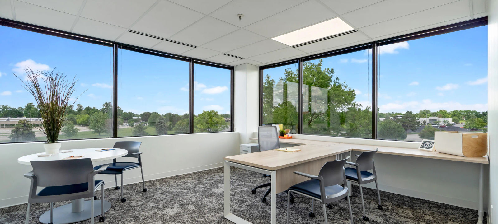 550 Congressional Blvd, Carmel - Image 1