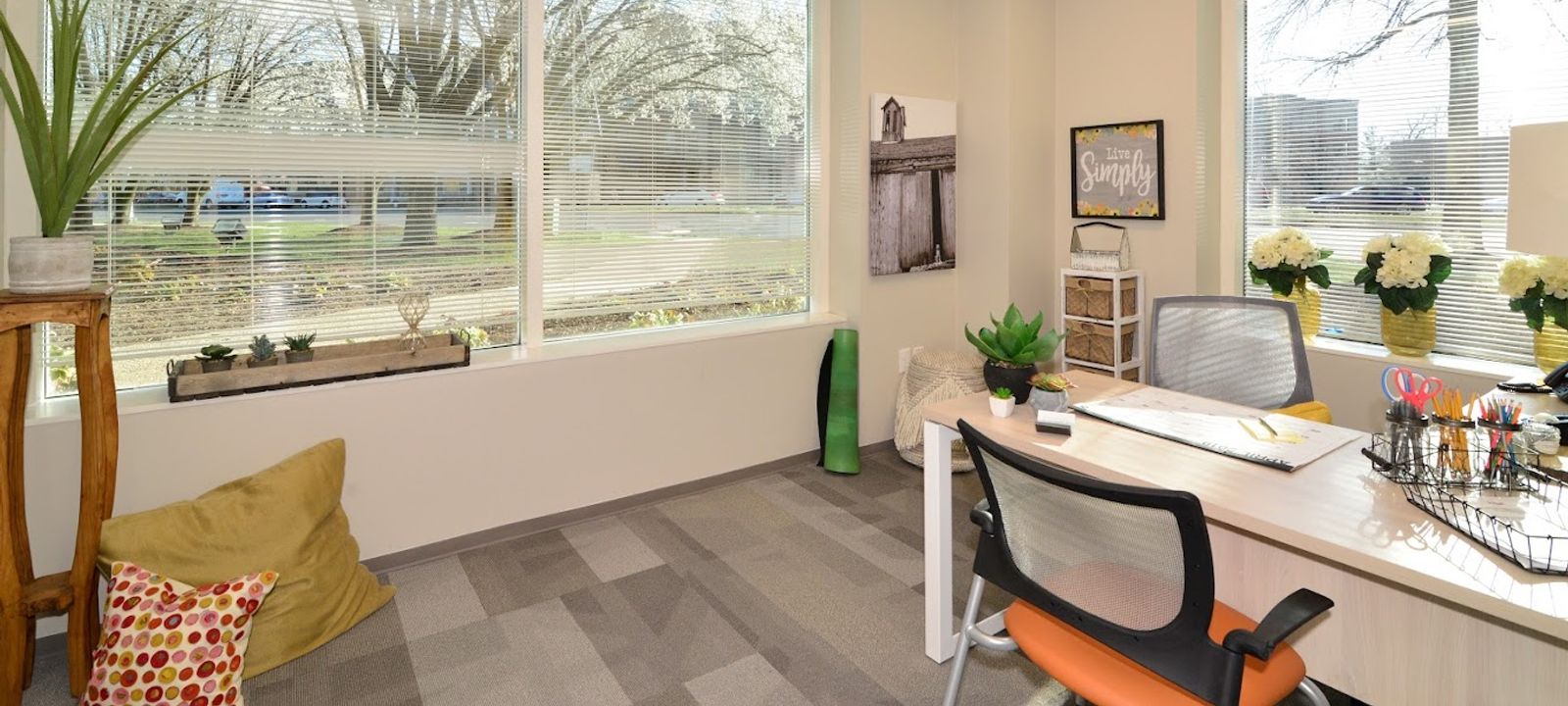 205 Van Buren St, Herndon - Image 1