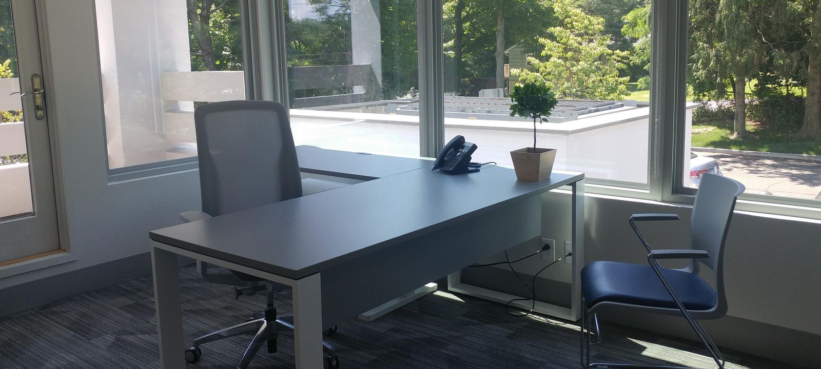 500 Post Rd E, Westport - Image 1