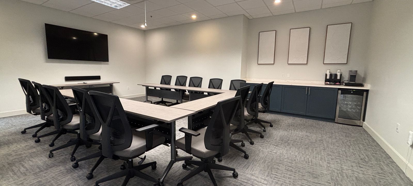 8433 Enterprise Circle, Lakewood Ranch - Image 1