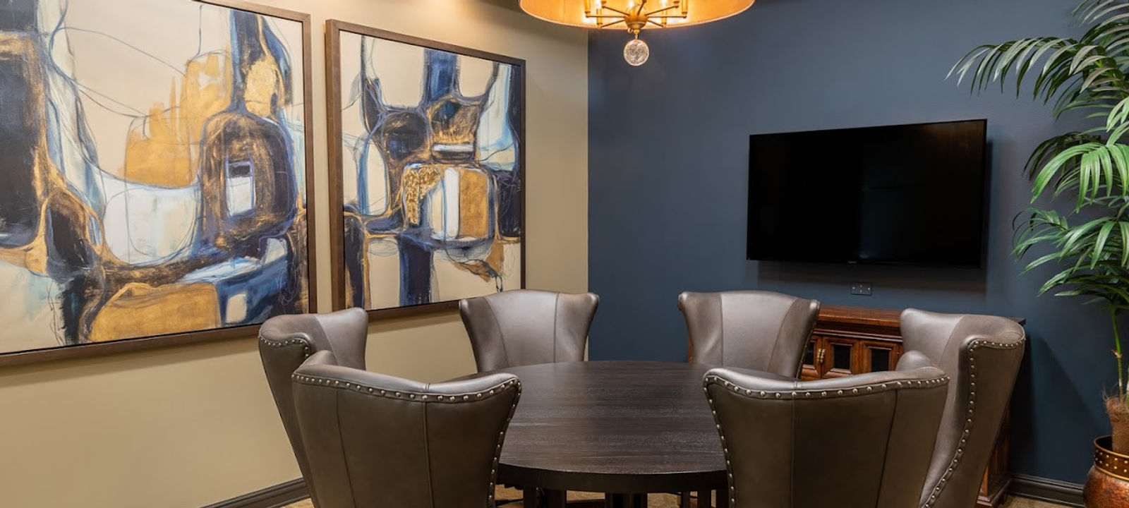 1095 Evergreen Cir, The Woodlands - Image 1