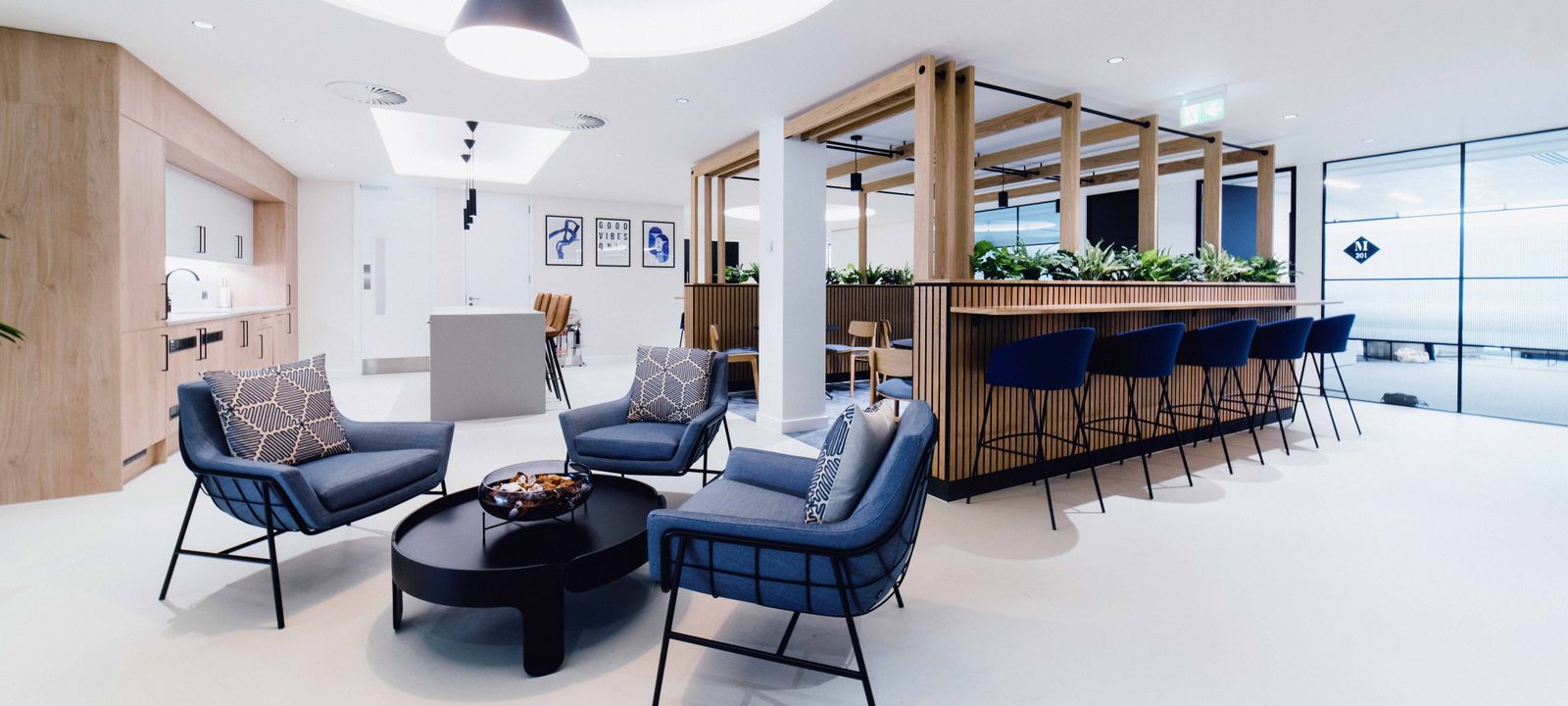 Parkway, Buckinghamshire - Image 1