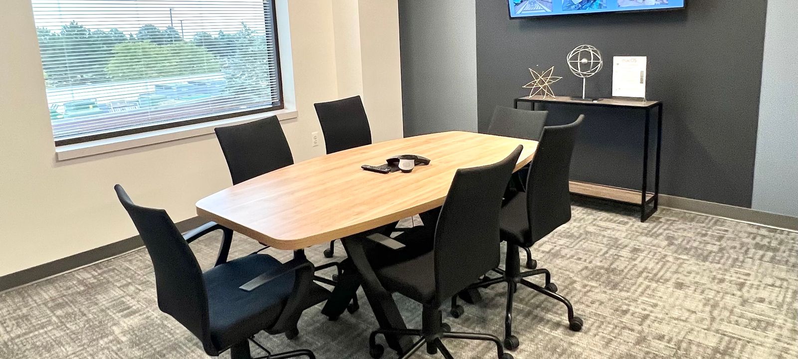 880 W Long Lake, Troy - Image 1