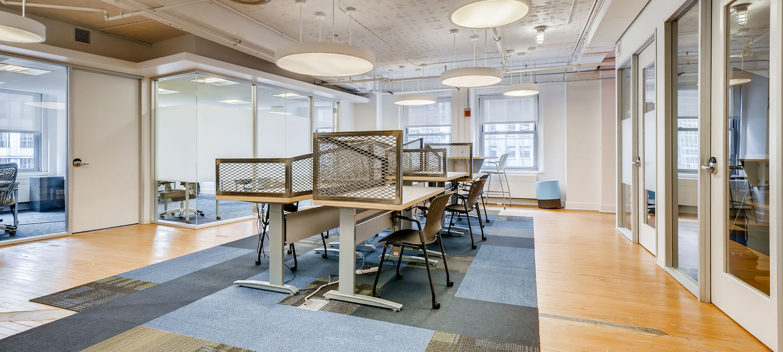 20 North Wacker Drive, Chicago - Image 1