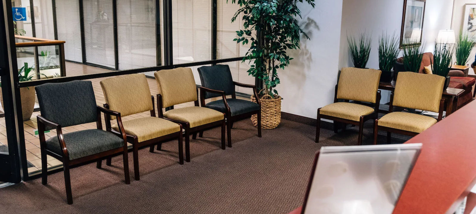 516 W Shaw Ave, Fresno - Image 1