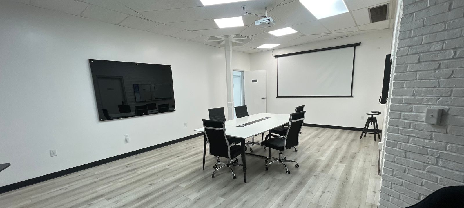 258 Windsor Avenue, Windsor - Image 1