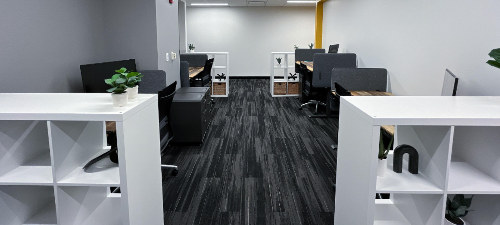 1701 Golf Rd, Rolling Meadows - Image 1