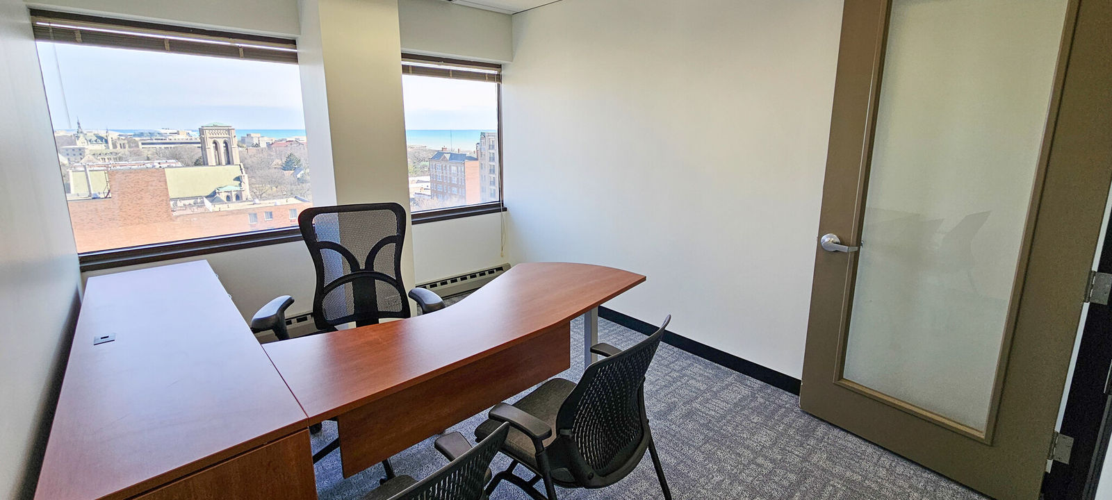 500 Davis St, Evanston - Image 1