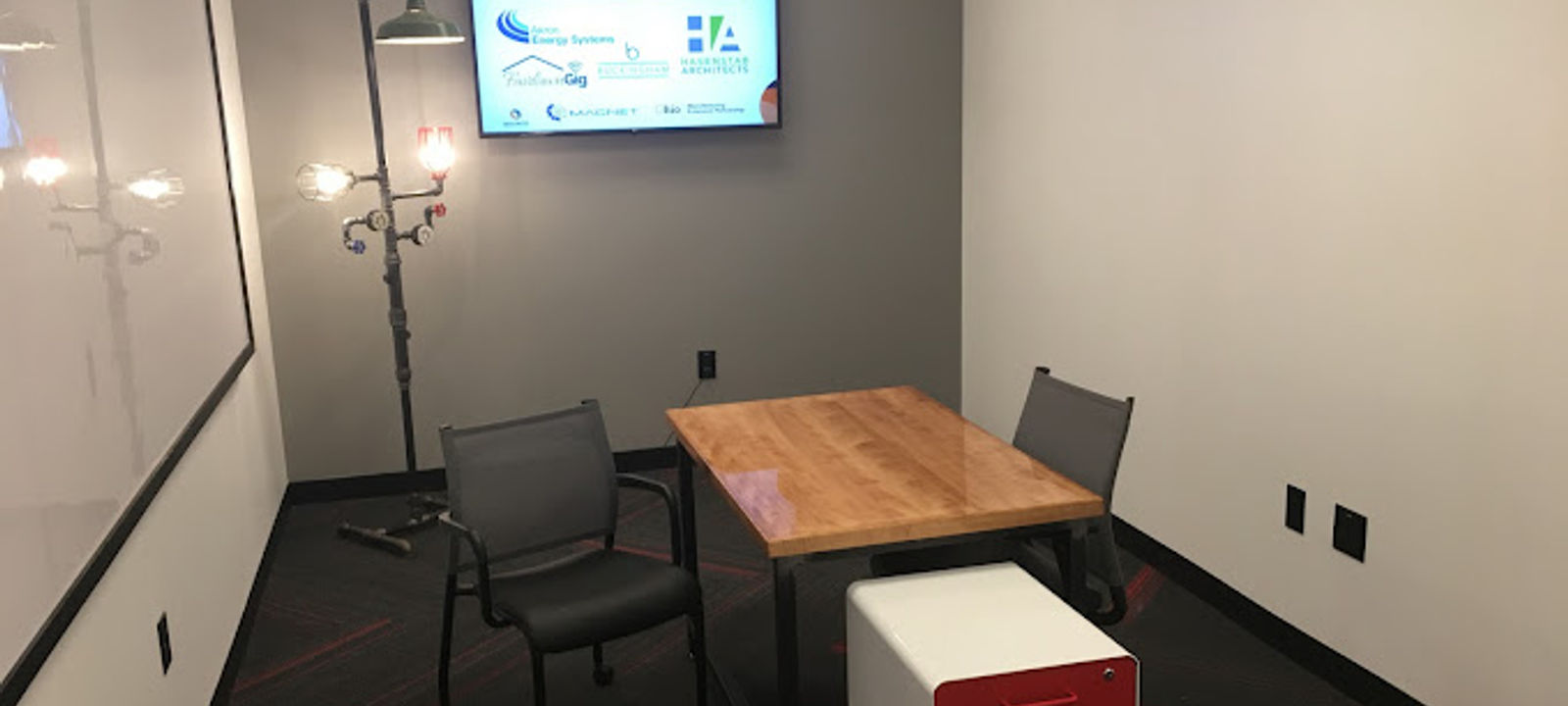 526 S Main St, Akron - Image 1