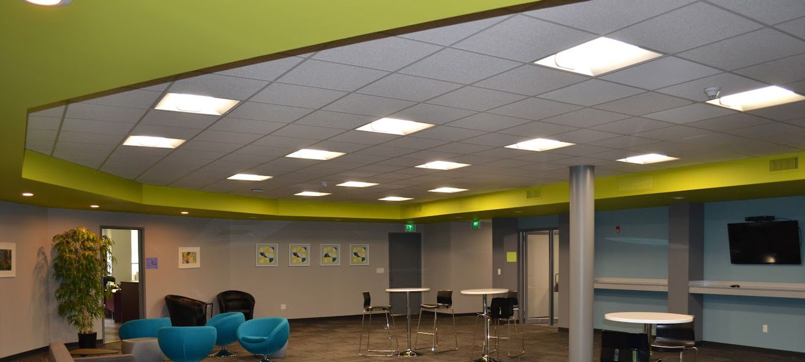 75 Virginia Rd, White Plains - Image 1