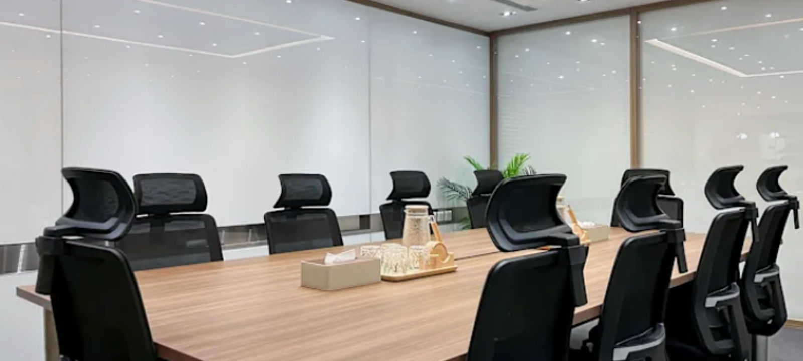 33 Hysan Avenue 33 Hysan Avenue, Causeway Bay - Image 1