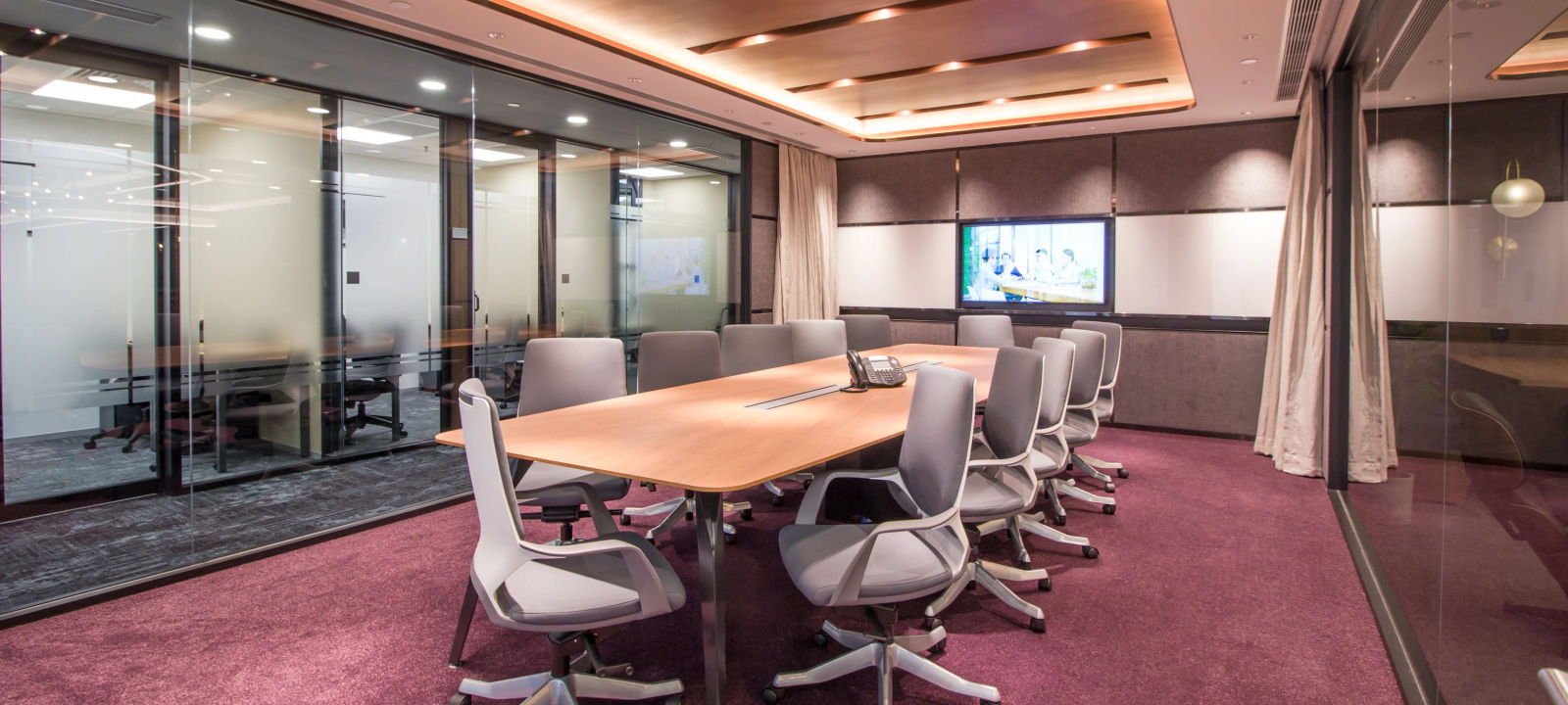 33 Hysan Avenue Causeway Bay, Hong Kong Island - Image 1