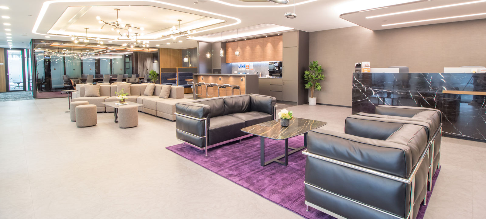 33 Hysan Avenue Causeway Bay, Hong Kong Island - Image 1