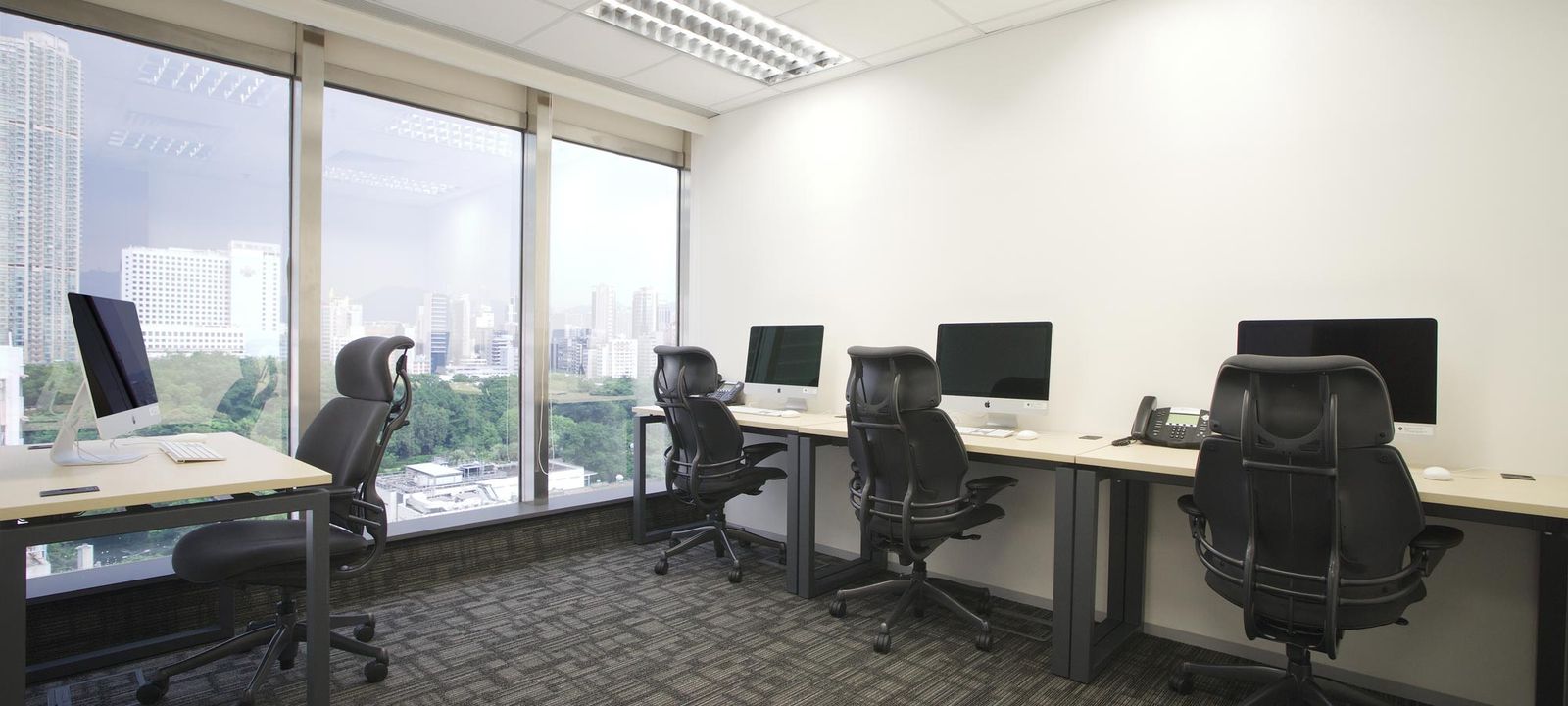 30 Canton Road Tsim Sha Tsui, Kowloon - Image 1
