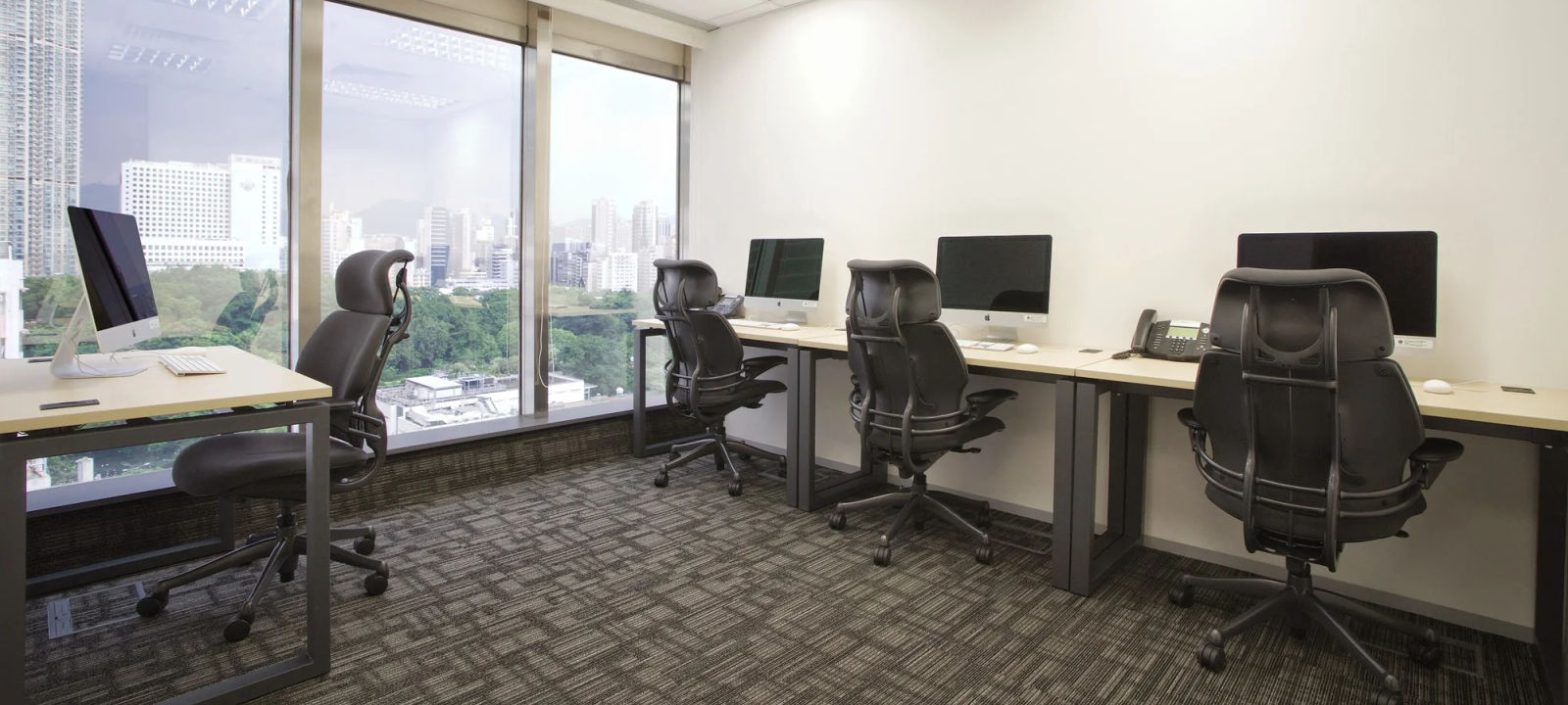 30 Canton Road Tsim Sha Tsui, Kowloon - Image 1