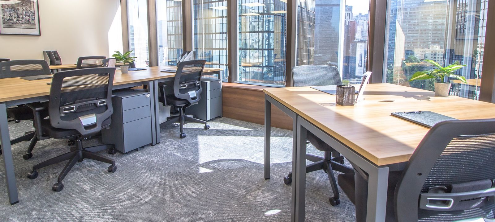 18 Harcourt Road Admiralty, Hong Kong Island - Image 1