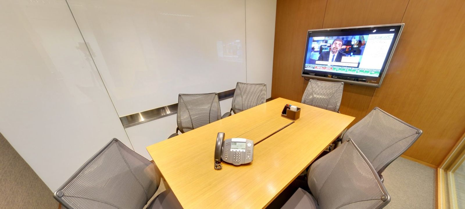 18 Harcourt Road Admiralty, Hong Kong Island - Image 1