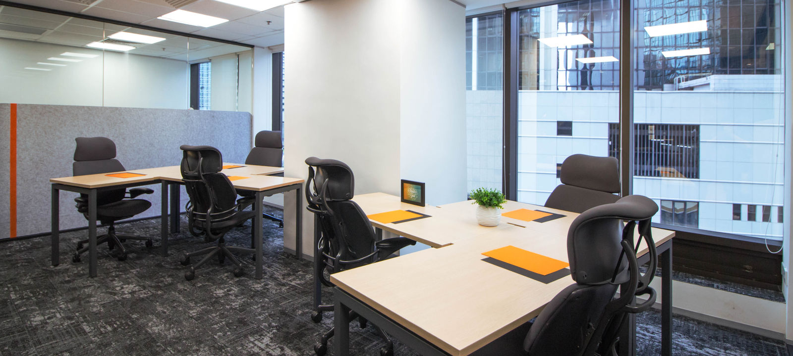 18 Harcourt Road Admiralty, Hong Kong Island - Image 1