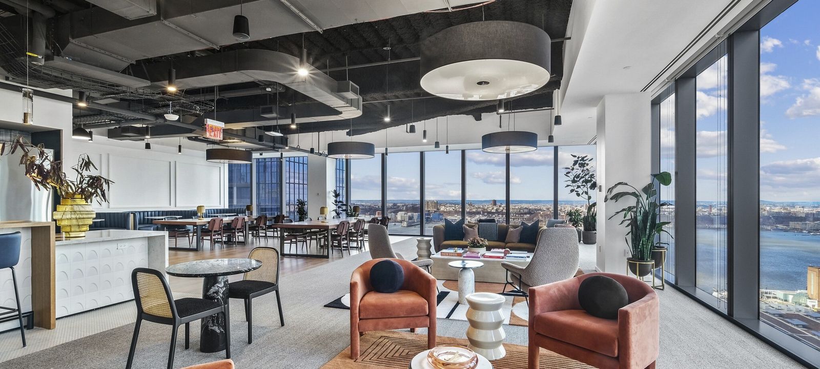 66 Hudson Blvd E, New York - Image 1