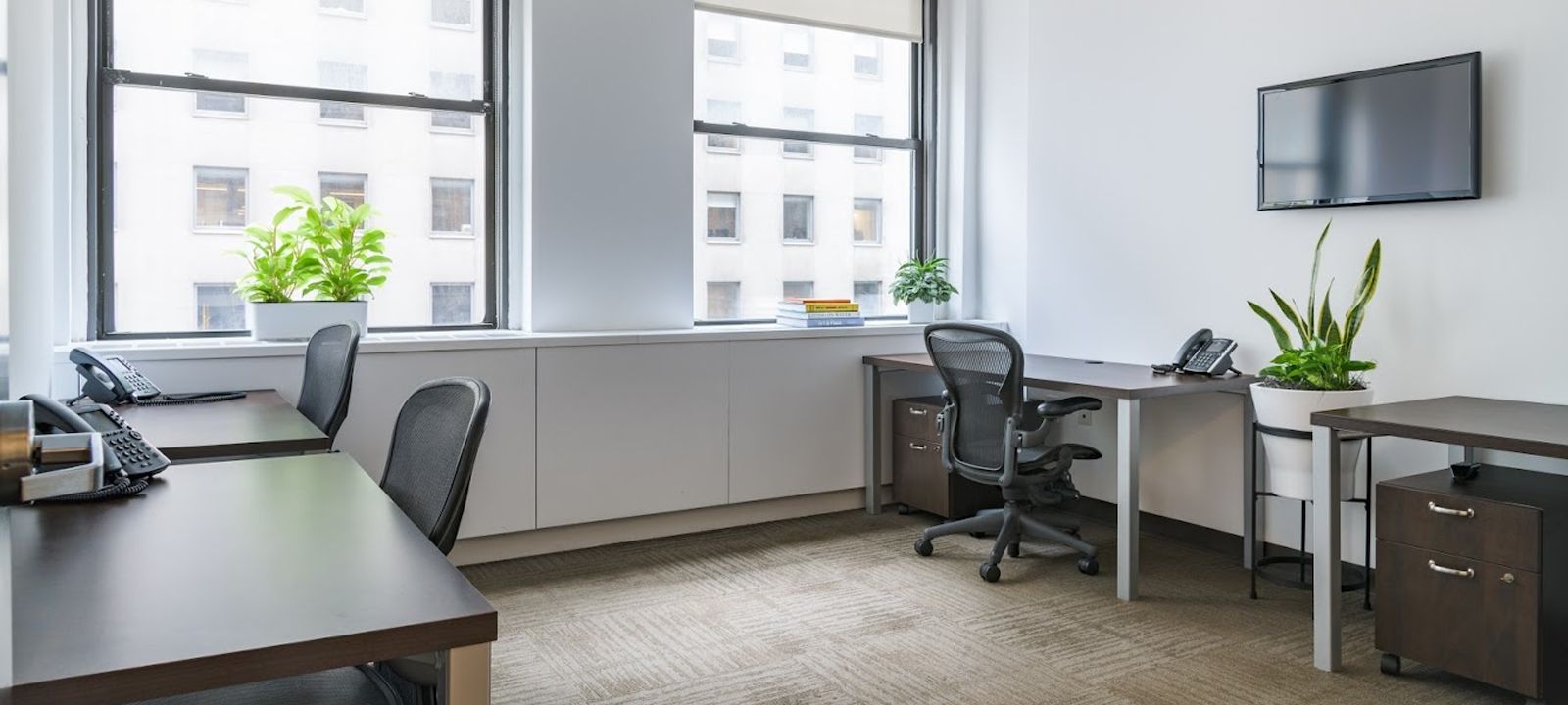 535 5th Ave, New York - Image 1