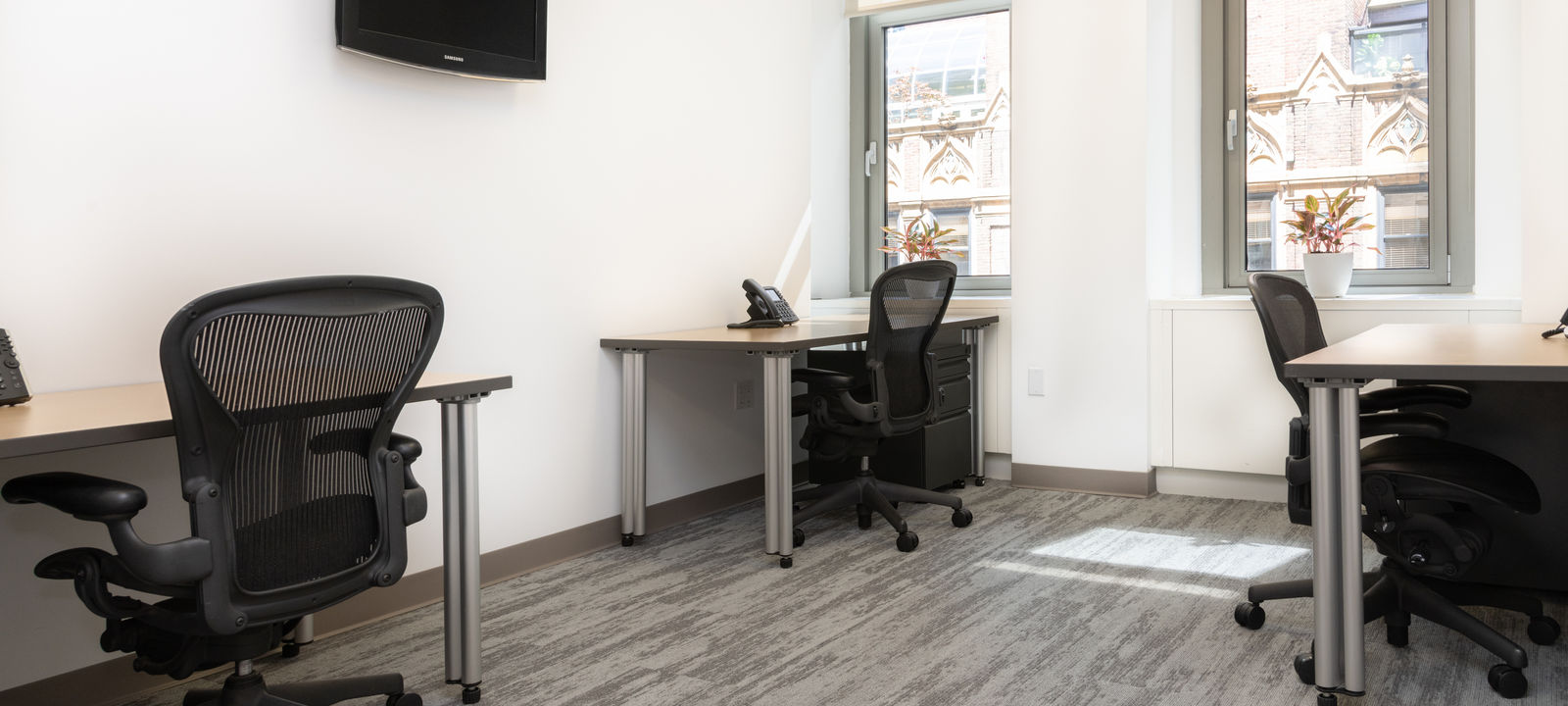 295 Madison Ave, New York - Image 1