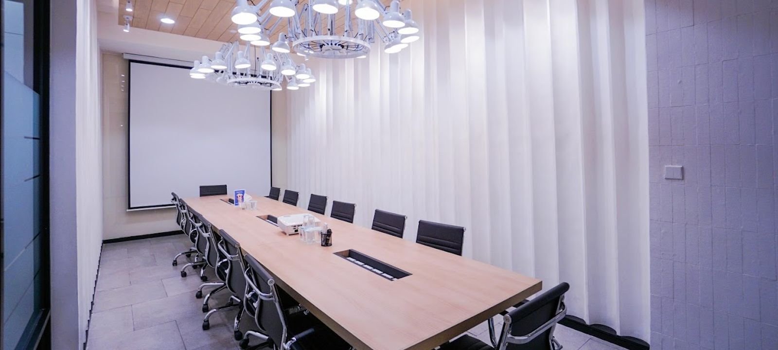 28-30 Jl Mh Thamrin, Central Jakarta - Image 1