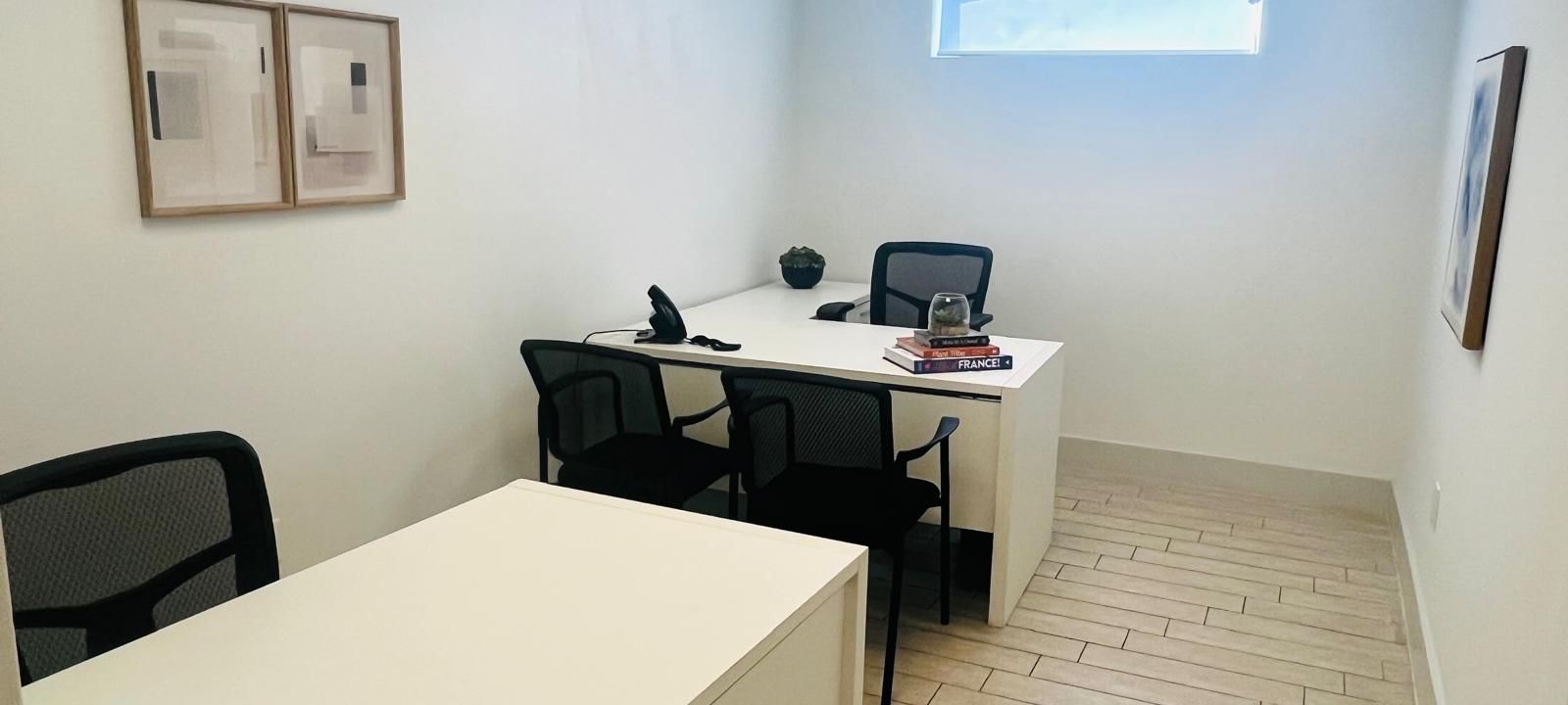 2719 Hollywood Boulevard, Hollywood - Image 1