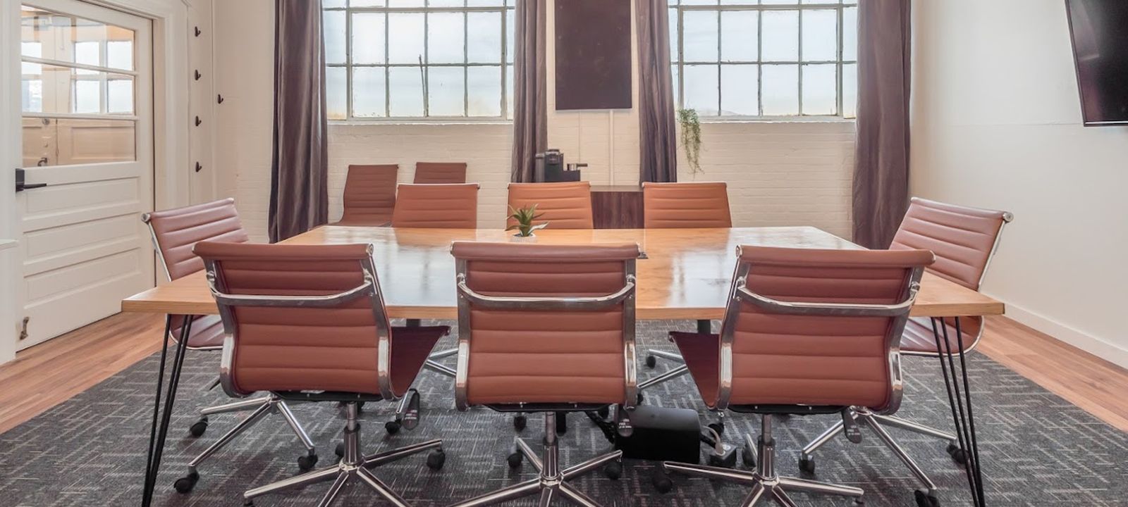 115 East Main Street Northeast, Buford - Image 1