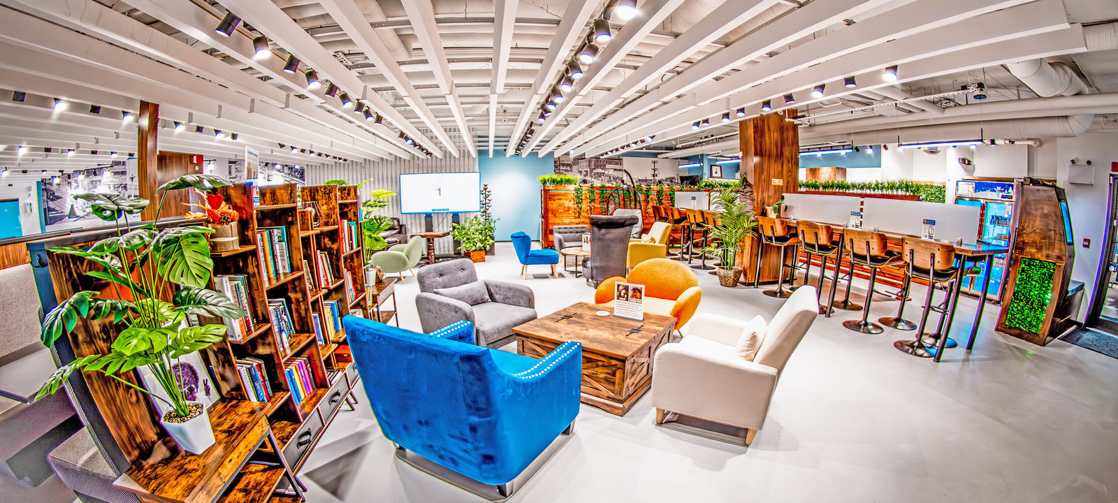 252 Esplanade West, North Vancouver - Image 1