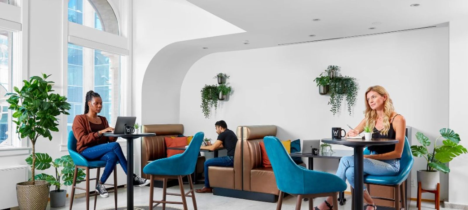 20 Richmond St E, Toronto - Image 1