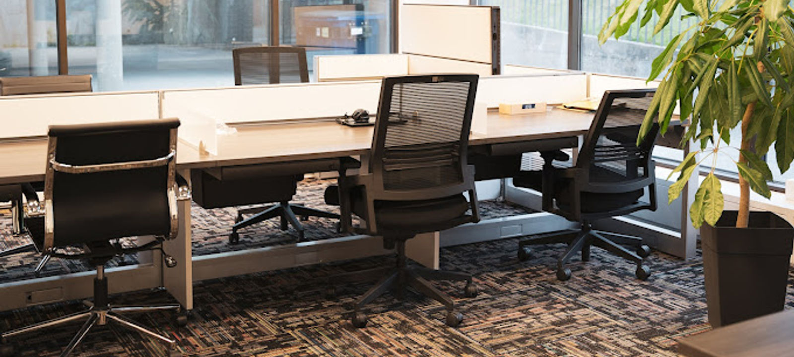 2355 King Street West, Sherbrooke - Image 1