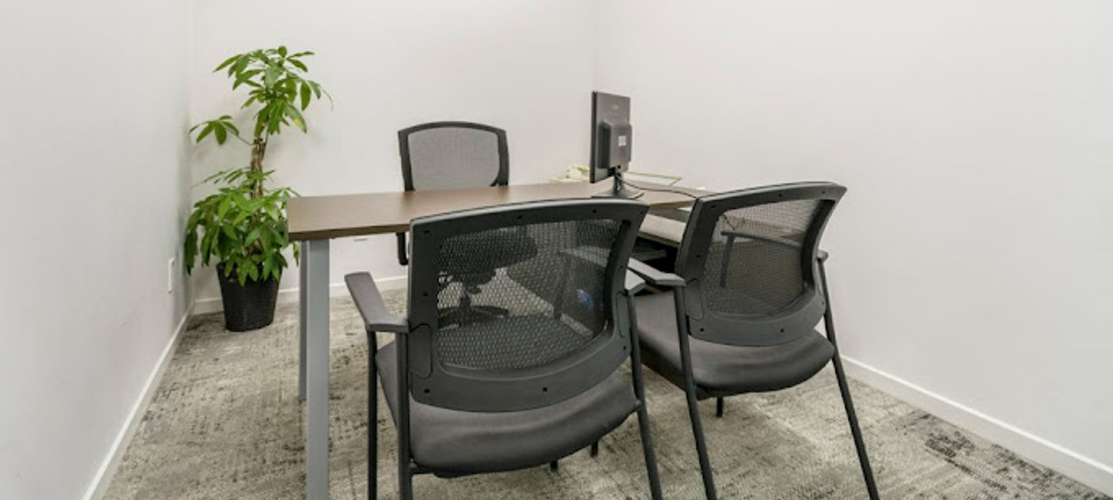 347 Jane St, Toronto - Image 1