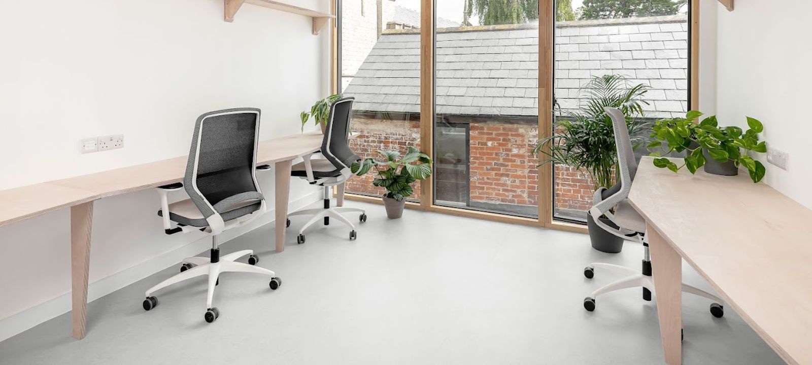 31 Market Place, Wiltshire - Image 1