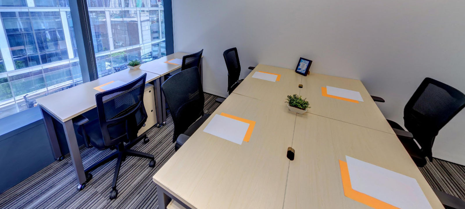 5th Avenue Corner 30th Street, Bonifacio Global City - Image 1