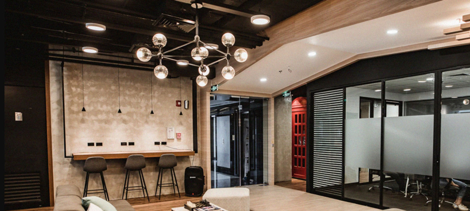 39 Plaza Drive, Makati - Image 1