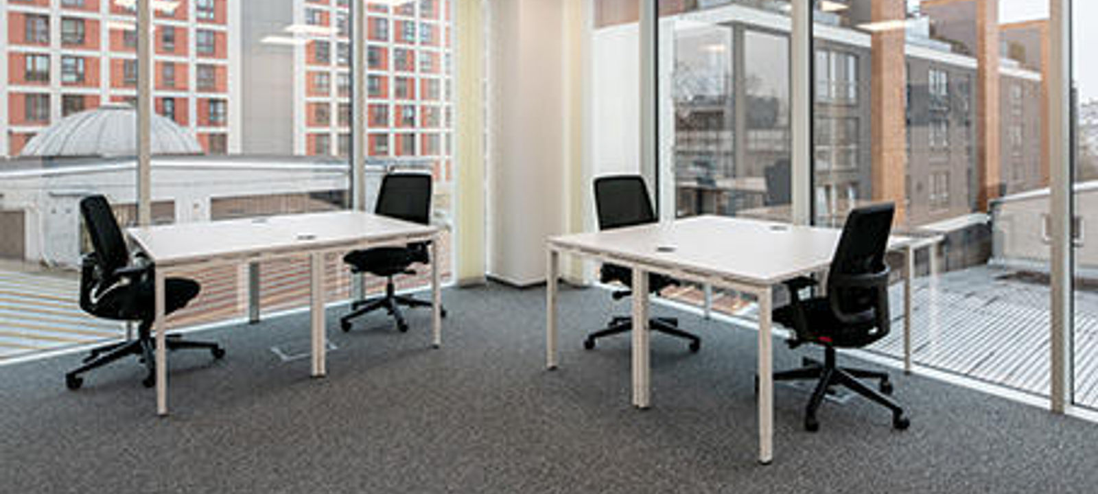 8 Avenue De Shenzhen, Chasseneuil-du-poitou - Image 1