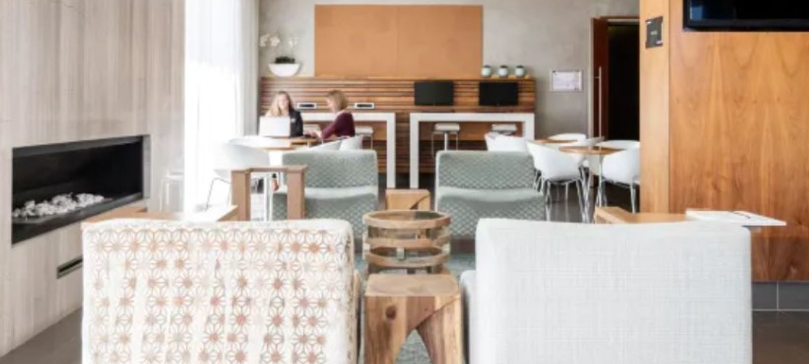 7/11 Place Des 5 Martyrs Du Lycee Buffon, Paris - Image 1